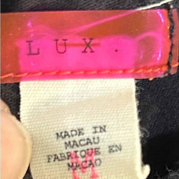 LUX Black, Draped Open-back Top w/ Crochet Detail, 3/4 Length Sleeves - Size M/L - Picture 5 of 6